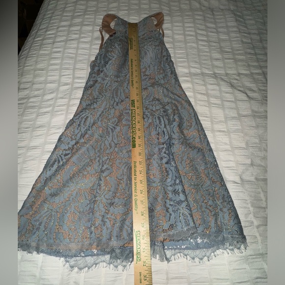 Dress the Population women’s small blue over nude halter high neck dress - Picture 3 of 12